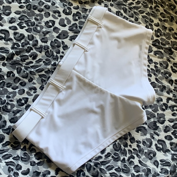 White spandex booty boy shorts Y2K yoga swim beach summer small - Picture 9 of 9